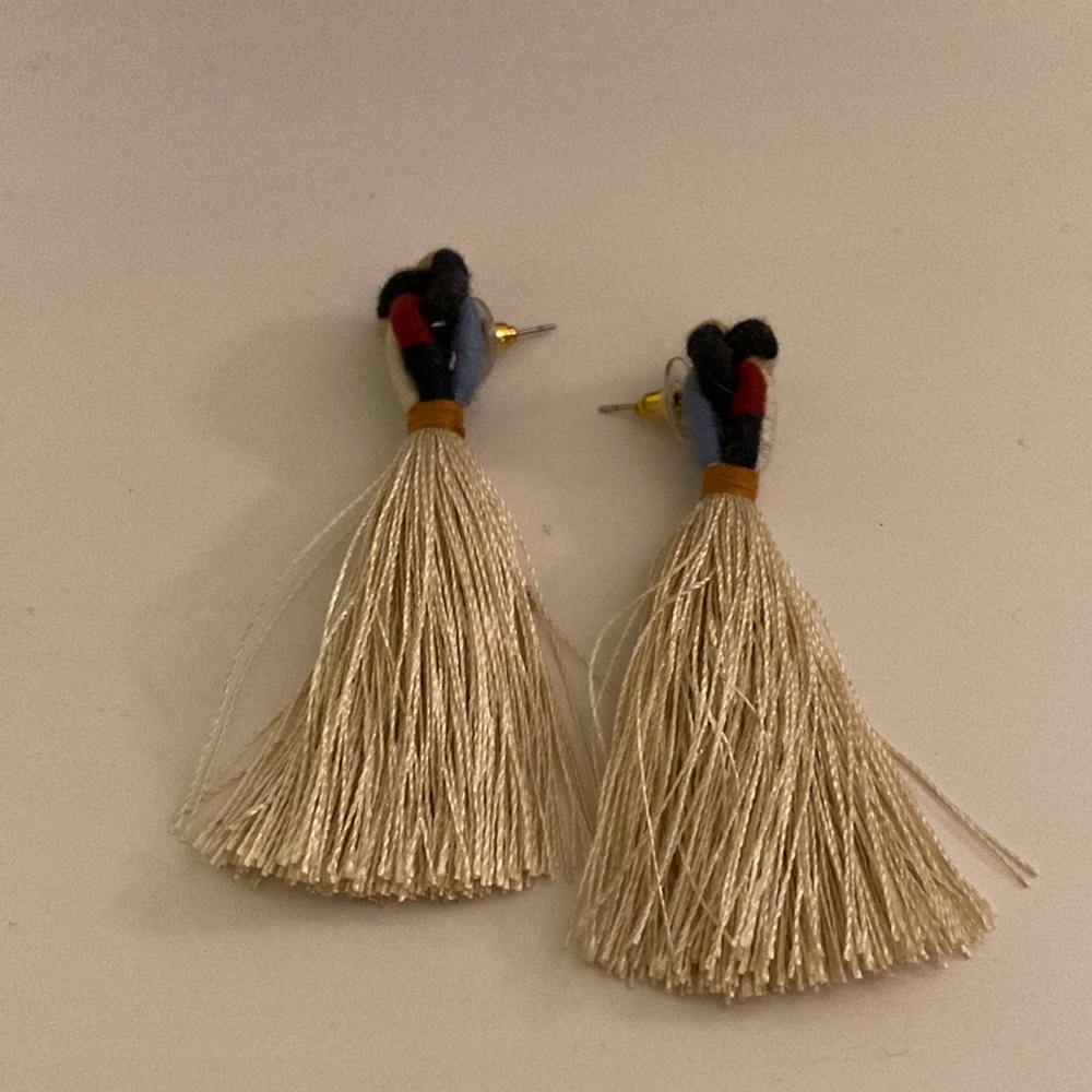 Noonday handmade thread tasseled 2 inch earrings, never worn